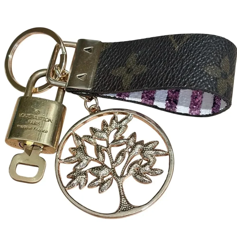 Louis Vuitton Lock & Key #317 w/Handmade LV Canvas Loop & Tree Charm Keychain